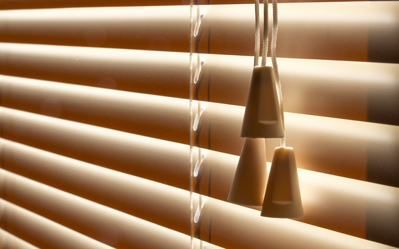 Factors And Tips to Choose the Right Outdoor Blinds Creative Idea Hub