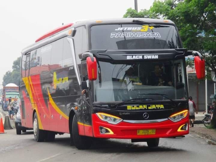 Bima Jaya: Mengarungi Jalan Raya Nusantara dengan Sentuhan Kemewahan dan Kenyamanan