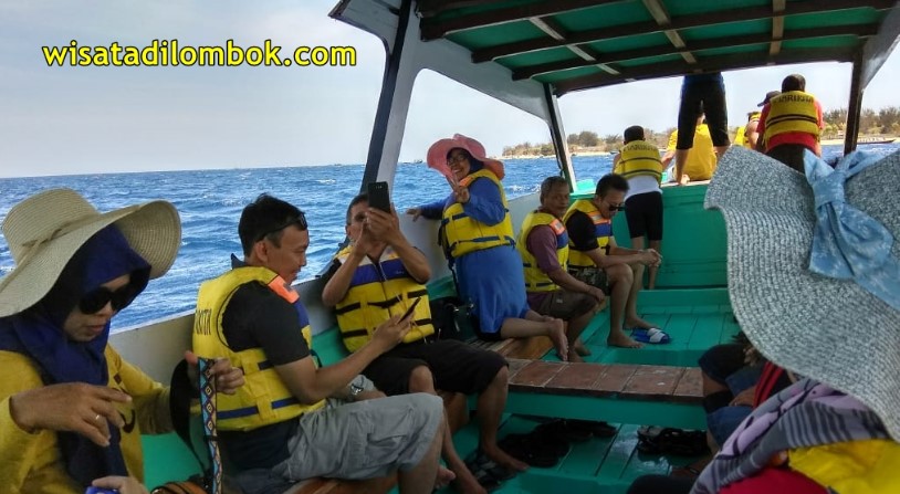 Paket Wisata Gili Trawangan 1 Hari, Paket Tour Gili Trawangan 1 Hari, Trip 1 Hari Gili Trawangan, Tour Sehari Gili Trawangan