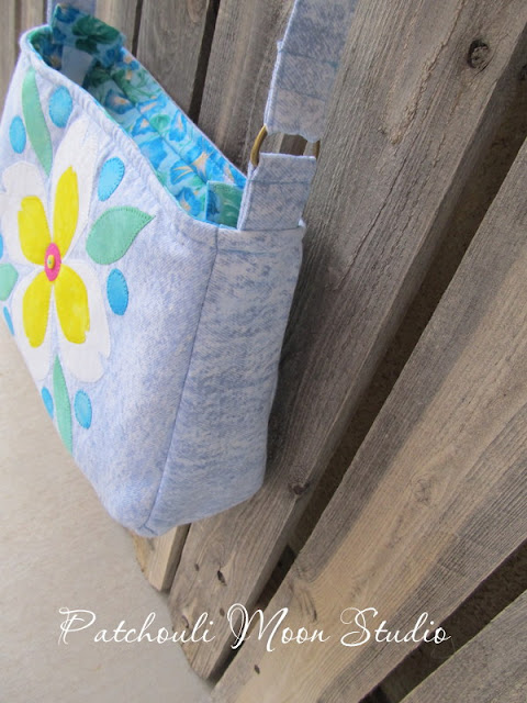 Patchouli Moon Studio~ Baker Street Bag