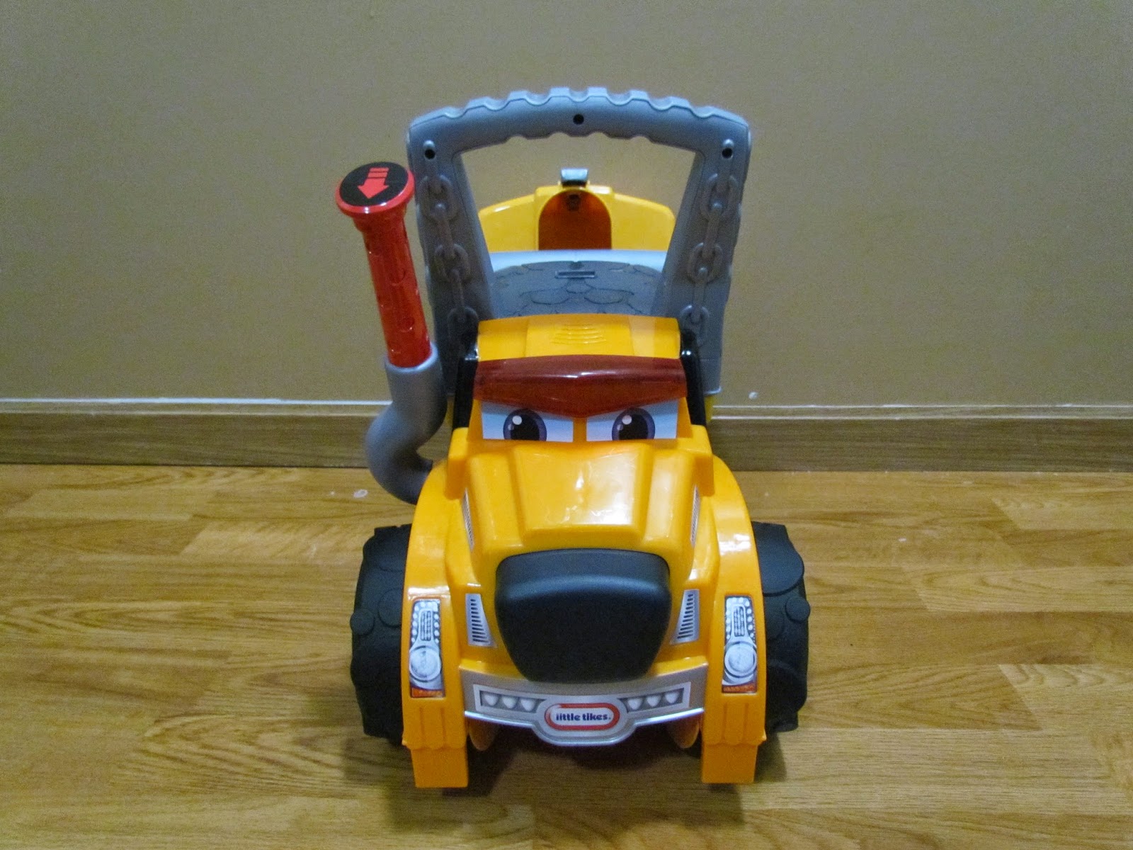 Mommy's Favorite Things Little Tikes Big Dog Truck Review