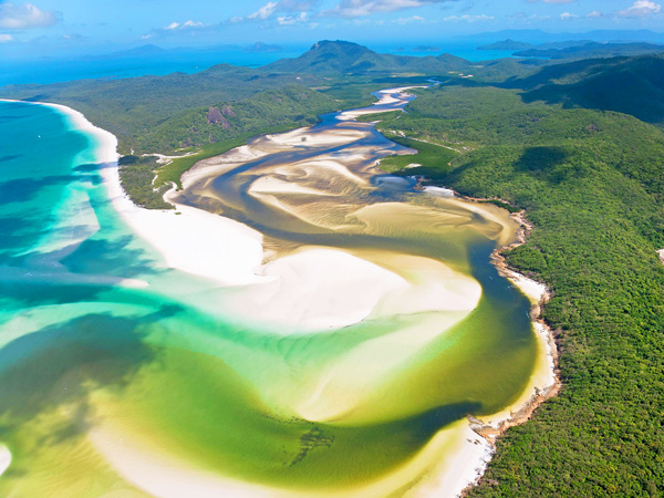 令人驚嘆的全球奇景：8大特殊海灘