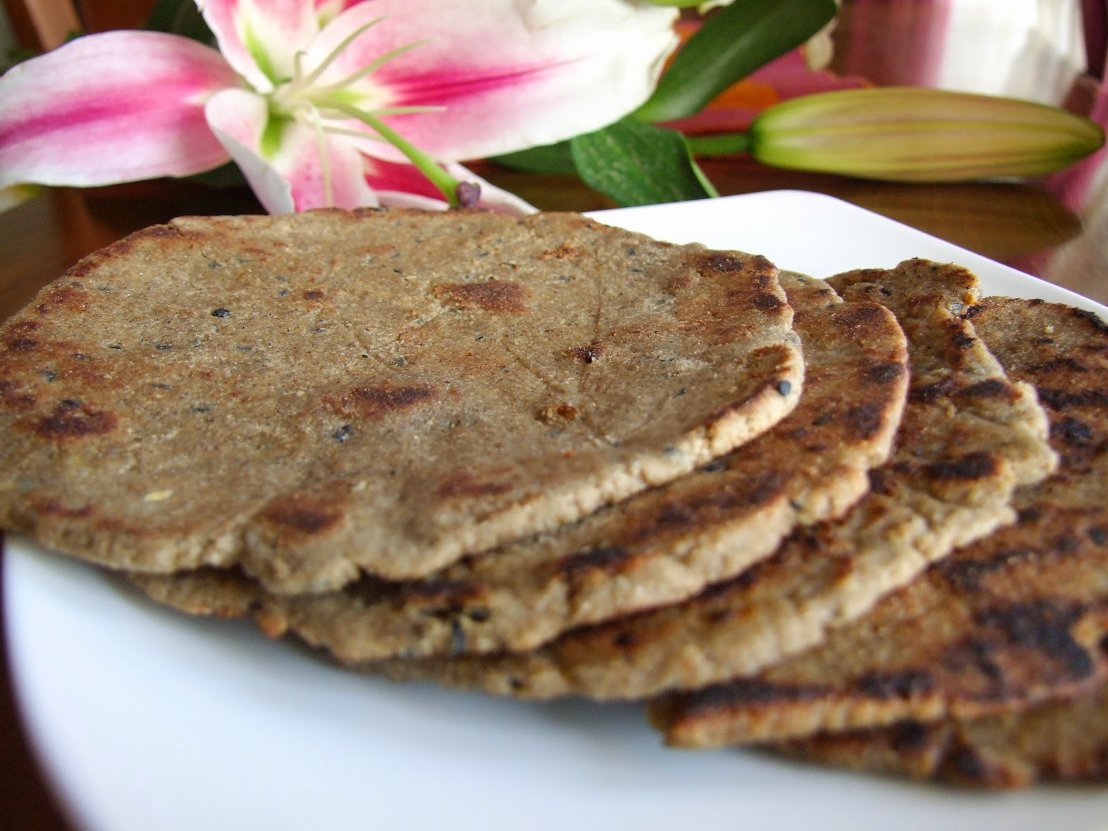 Benefits Of Bajra Roti , Whole Wheat Roti or Bajra Roti, which is ...