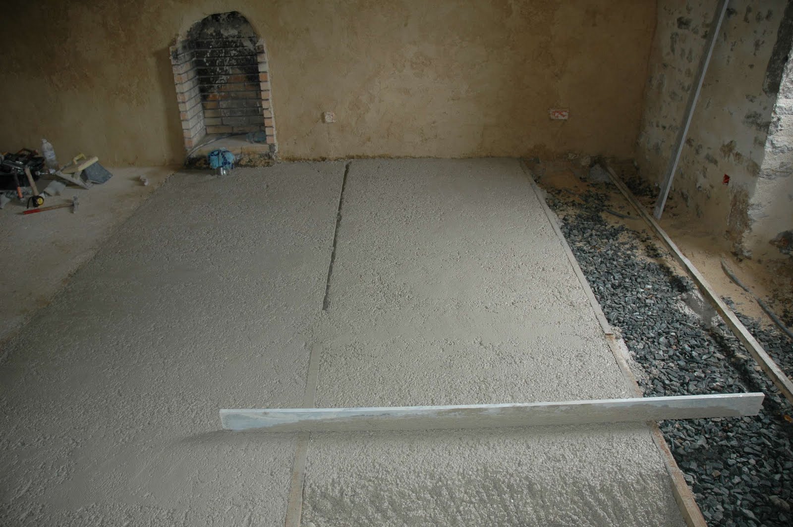 La maison d'après Dalle en béton de chaux