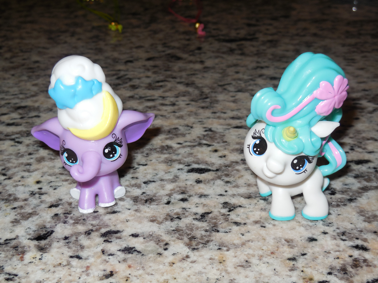 Veni Vidi Dolli REVIEW Blume Petal Pets