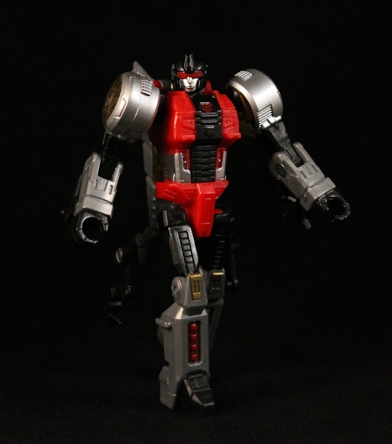 She's Fantastic The New Female Dinobot SLASH!