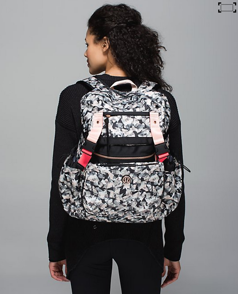 http://www.anrdoezrs.net/links/7680158/type/dlg/http://shop.lululemon.com/products/clothes-accessories/bags/Travelling-Yogini-Rucksack?cc=17707&skuId=3589643&catId=bags