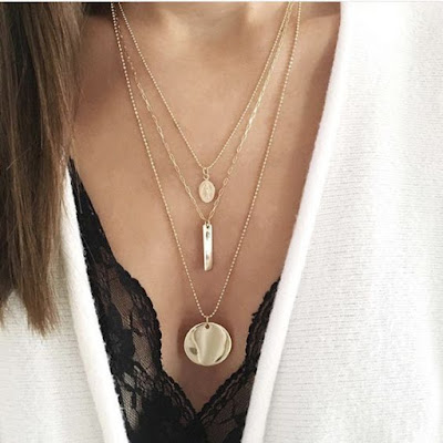 collier medaille tendance