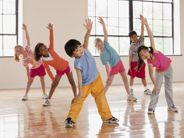 stretching-exercices-for-kids