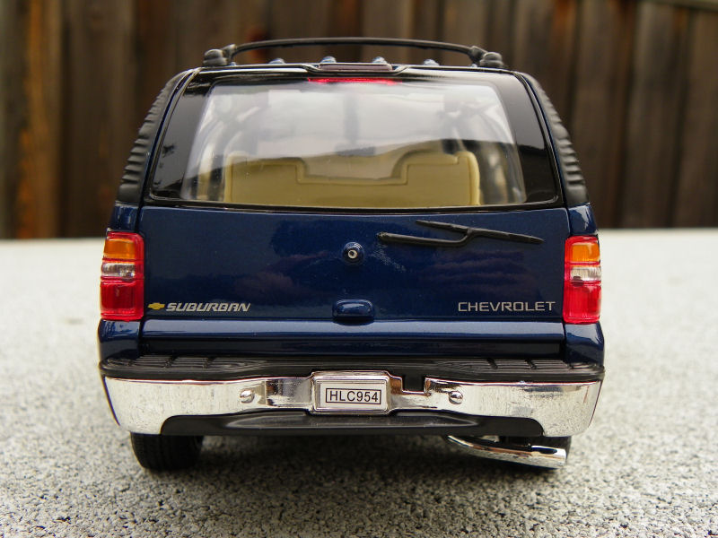 Chevrolet suburban welly
