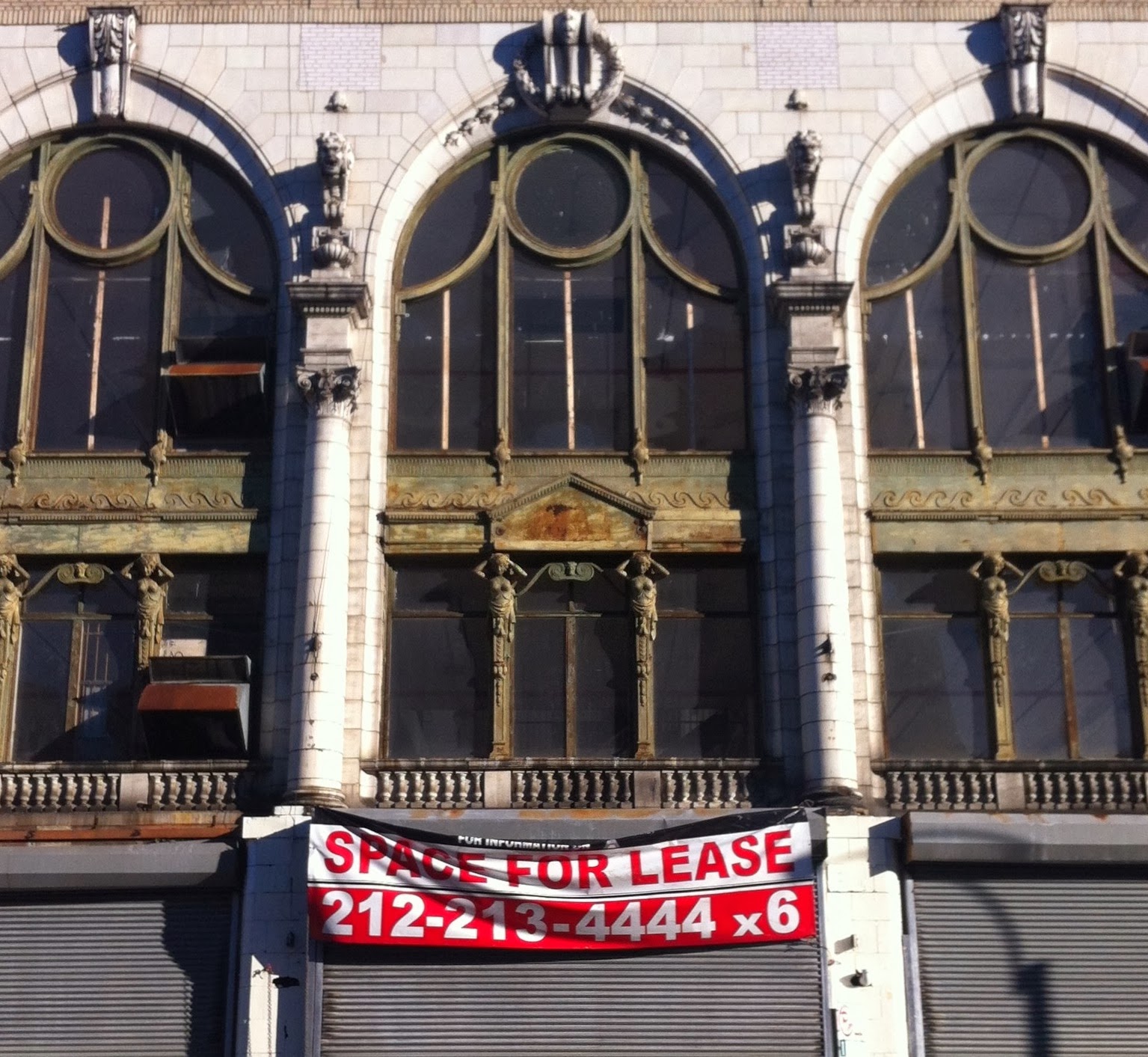H A R L E M + B E S P O K E REVIVE CAN HAMILTON THEATRE BE SAVED?