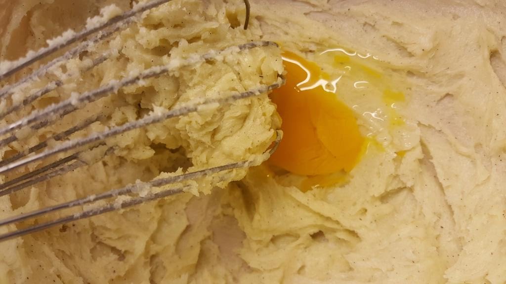 Bischofskuchen (Kuchen mit kandierten Früchten)