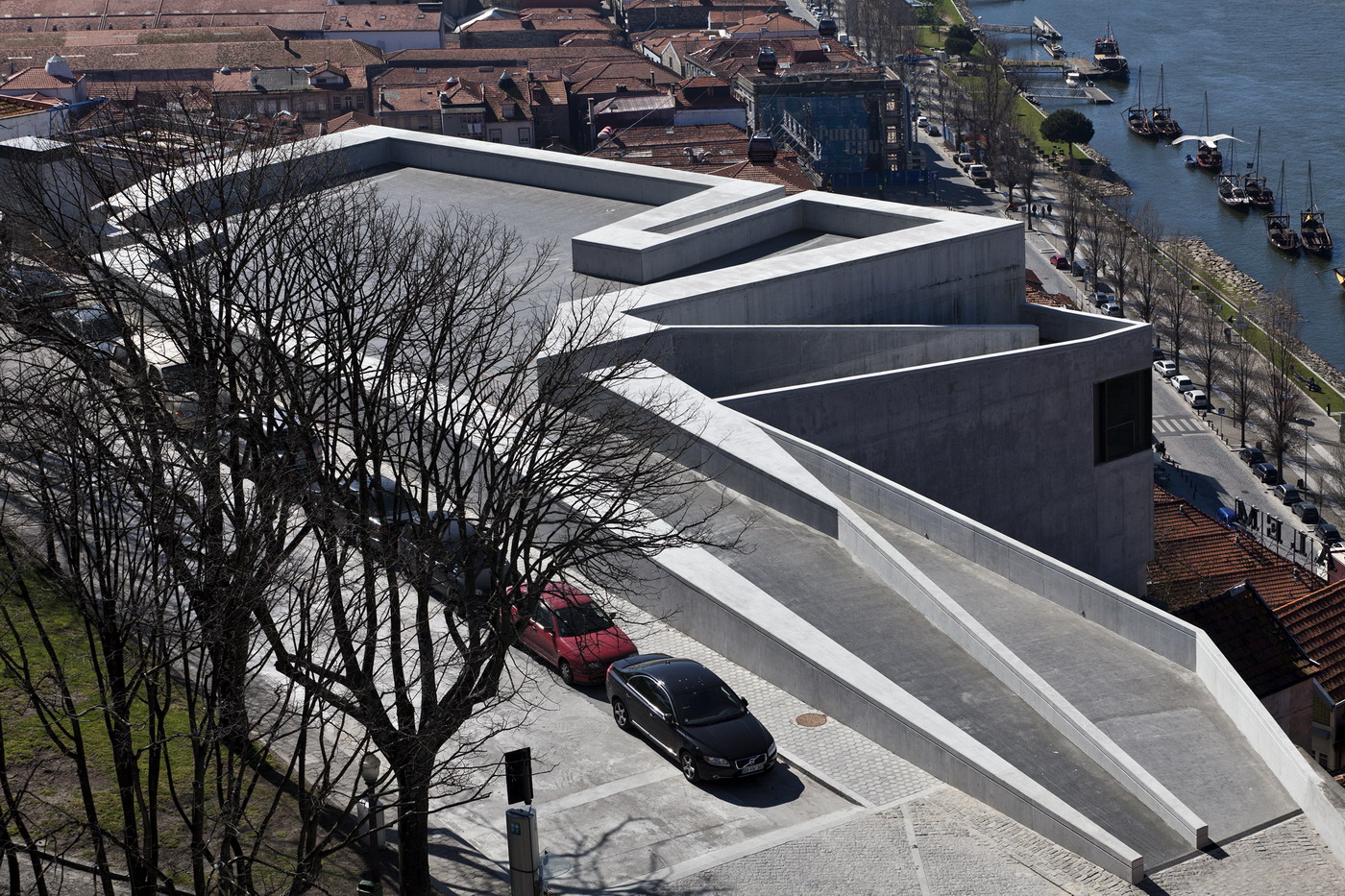 arquitectura zona cero: VUELOS DE HORMIGÓN Y ACERO / TELEFÉRICO DE