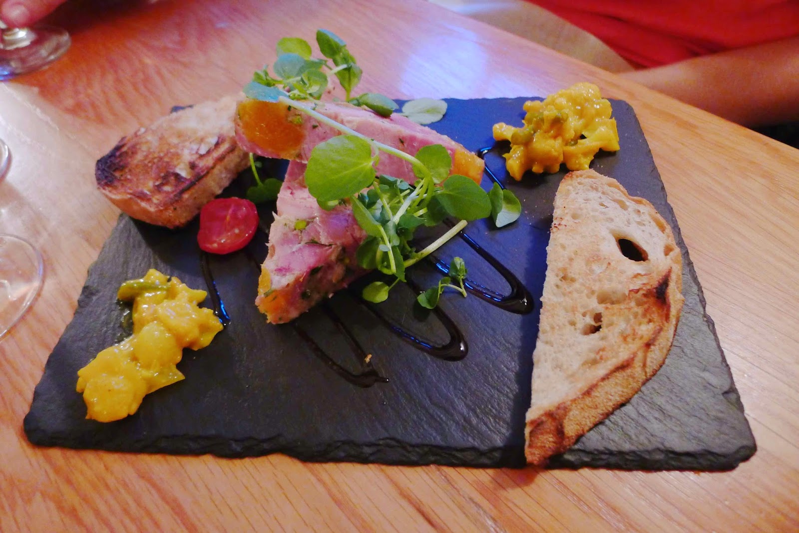 Gourmet Gorro Cardiff food blog featuring restaurant reviews from