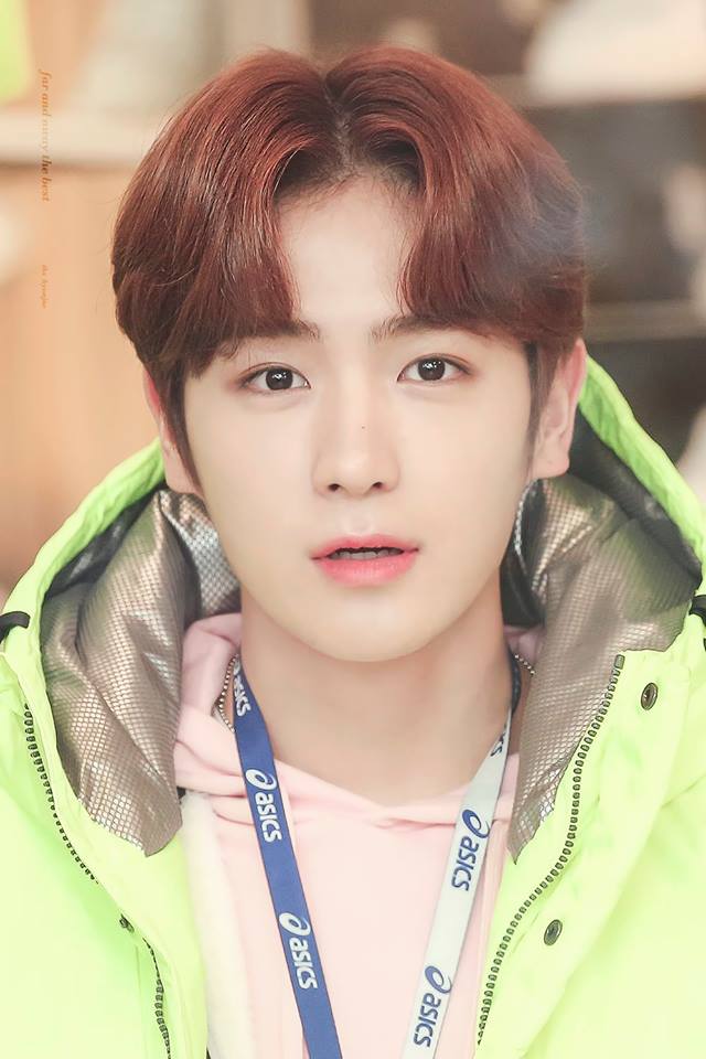 어제 얼굴에 왕자와 완댜가 존재했다는 남자아이돌 둘 | 인스티즈