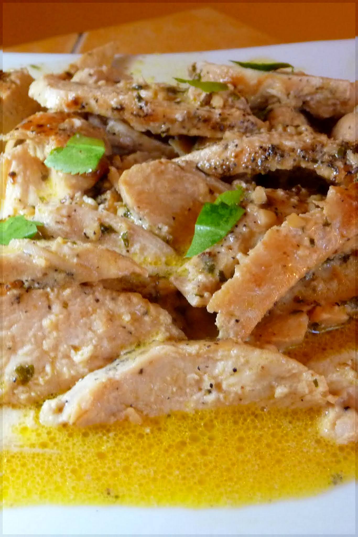 GARLIC BUTTER SKILLET CHICKEN STRIPS