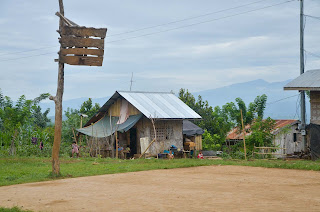 How author emily lim and friends wrote an e-book in 3 weeks for Medizin in Mindanao