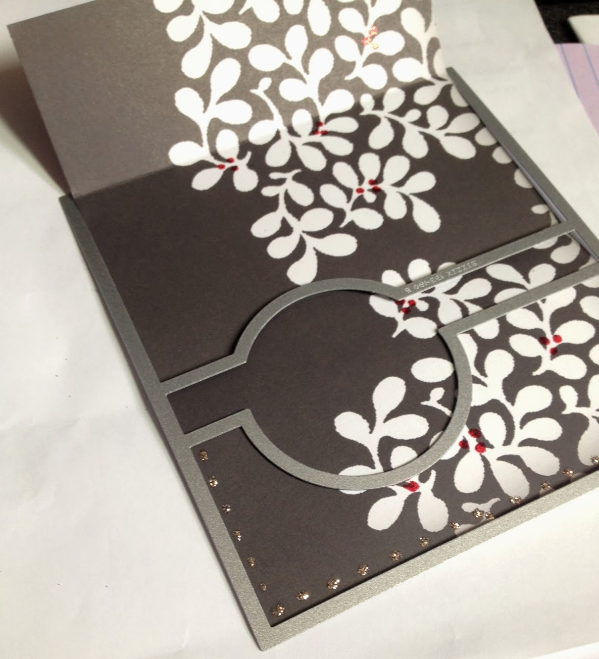 Chattering Robins Folded Circle Card Tutorial