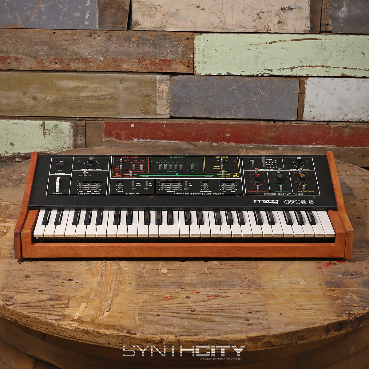 MATRIXSYNTH: Moog Opus 3