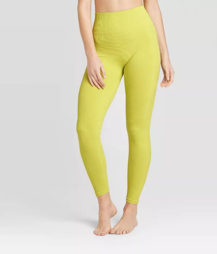 lifestyle JoyLab highwaisted seamless leggings by Target try on