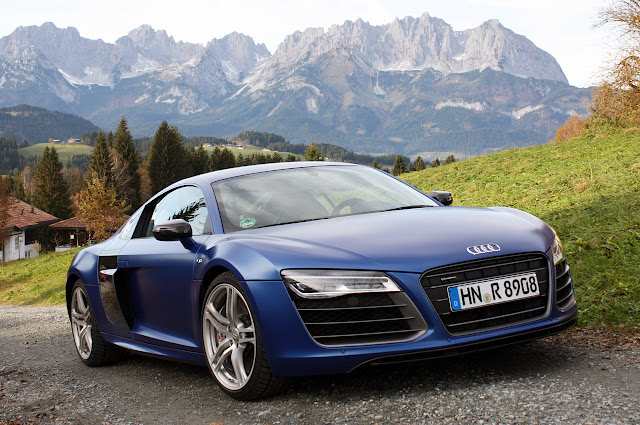08-2014-audi-r8-v10-plus-fd.jpg
