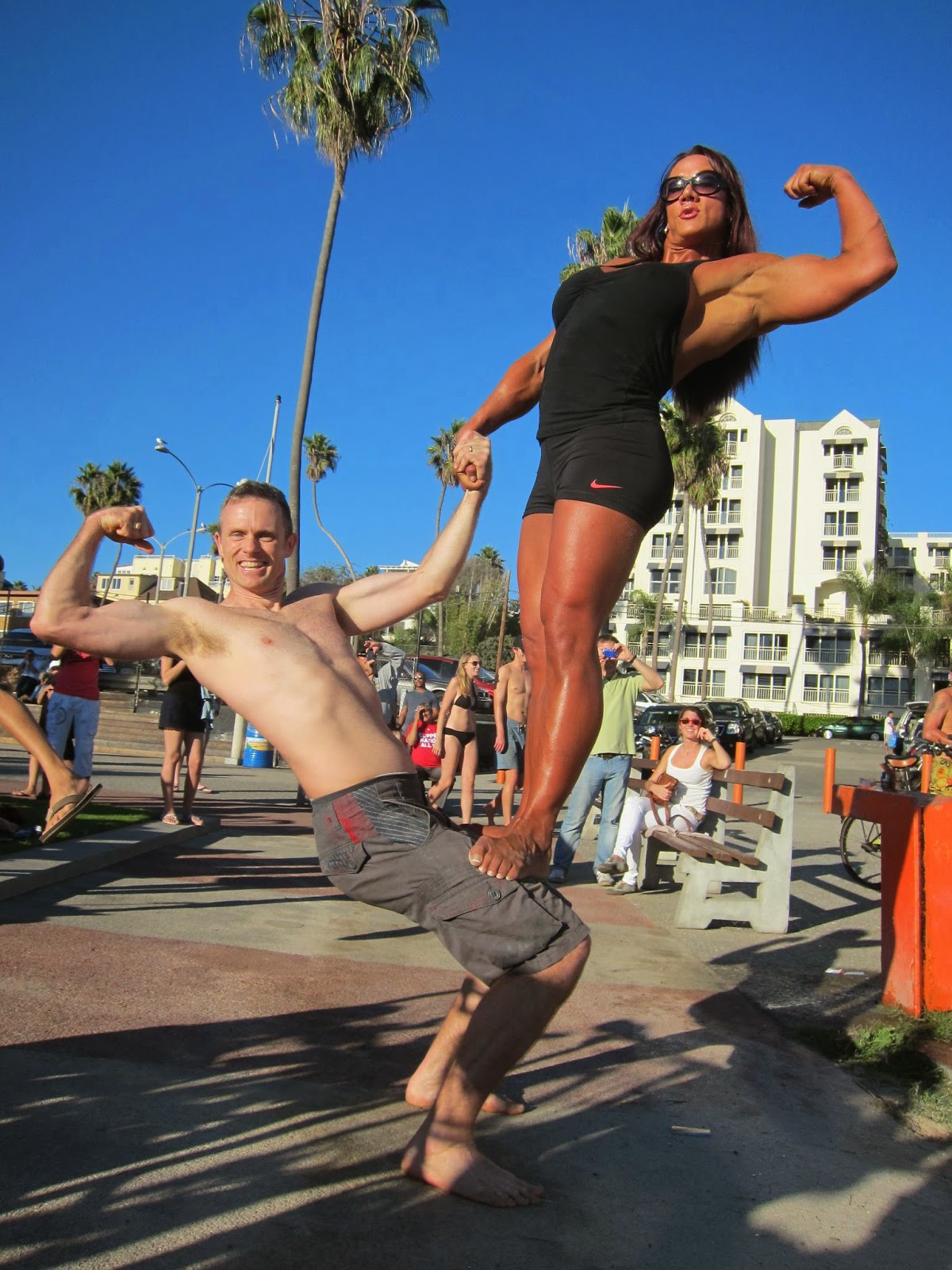 Nace el 23 de julio de 1967 en Peninsula, Ohio, cerca del río Cuyahoga, es ...