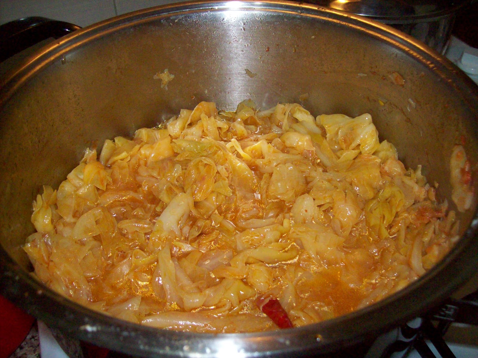 FERHAN MUTFAKTA KAPUSKA