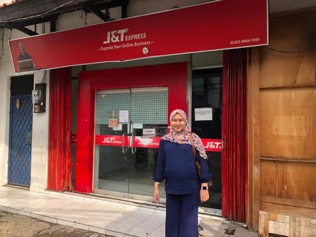 Begini Cara Jadi Agen J&T serta Persyaratan nya - BisikanBisnis