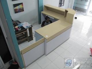 Meja Resepsionis Bentuk L Lengkung + Furniture Kantor Semarang
