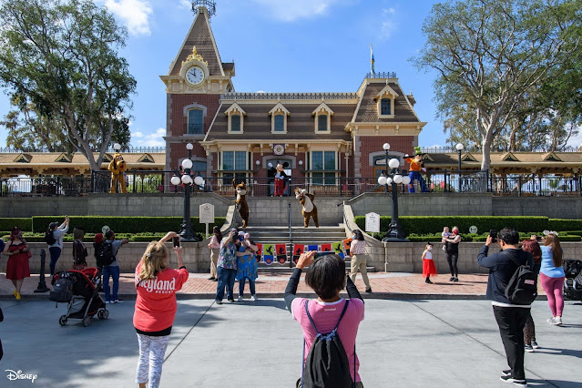 Reopening-Day-Disneyland-and-Disney-California-Adventure, 加洲迪士尼樂園, 迪士尼加州冒險樂園