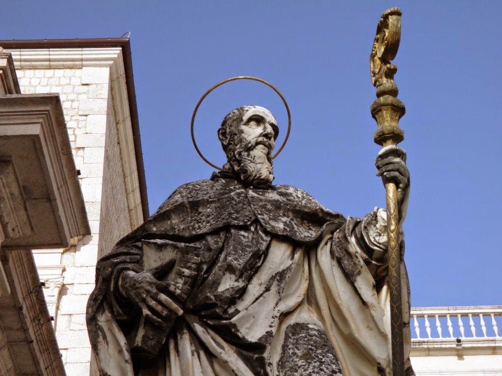 Tabernacoli italiani Cassino. San Benedetto e Santa Scolastica Tabernacoli italiani Cassino. San Benedetto e Santa Scolastica