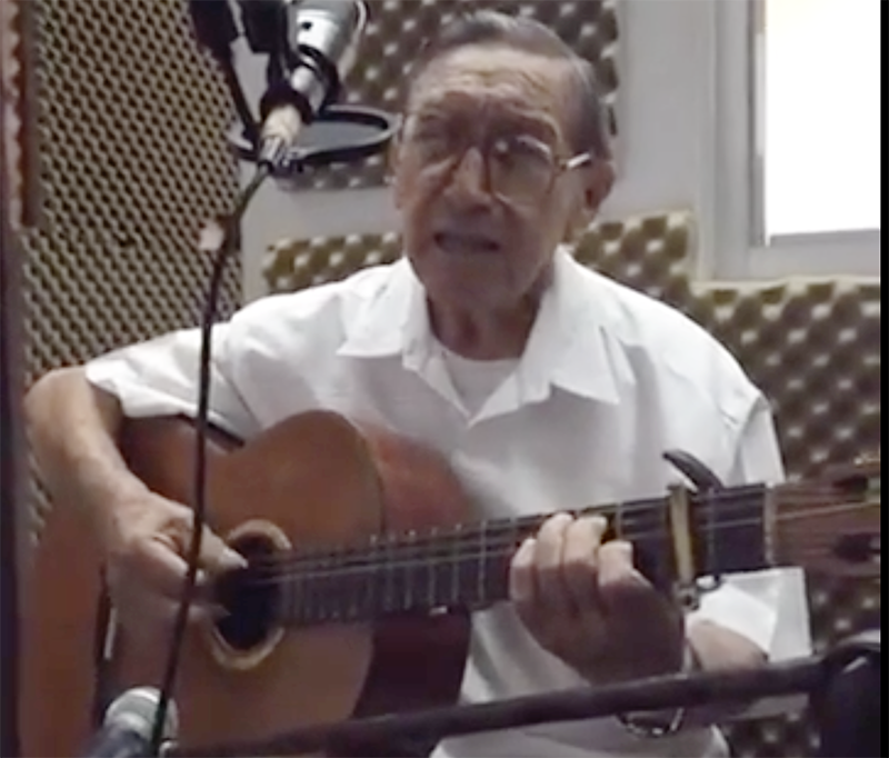 Grave el trovador Alfredo “Pixán” Gamboa Rosales Johnny Oliver Quintal