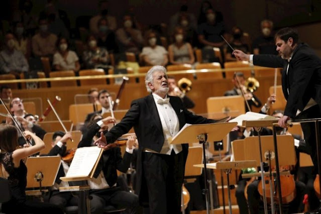  Plácido Domingo recibió una ovación de pie en su regreso a los escenarios españoles