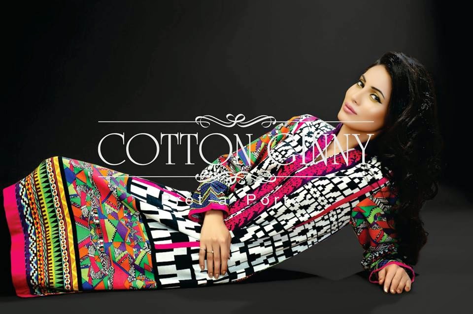 Long frocks Pakistani Dresses Mehndi Designs