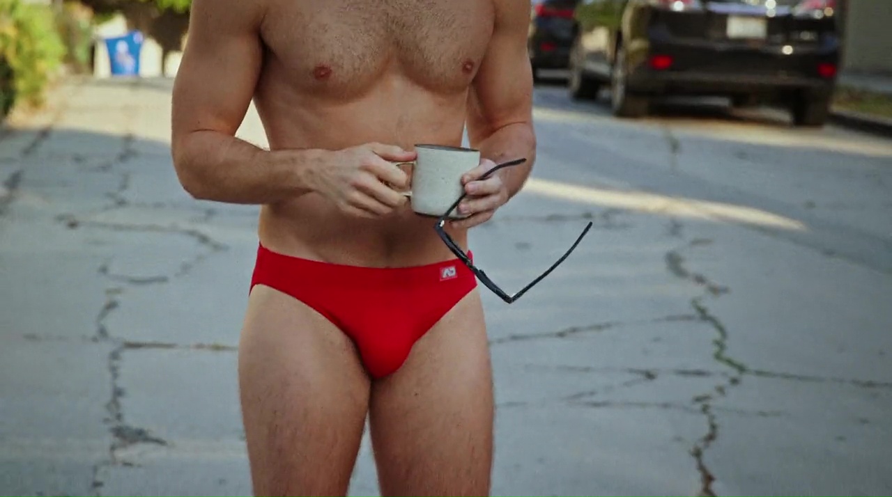 ausCAPS: Paul W. Downs shirtless in How It Ends