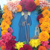 Με λουλούδια απο τις αυλές των σπιτιών στολίστηκε το γραφικό εκκλησάκι στην Αγία Βαρβάρα Κόνιτσας κατά τον εορτασμό του Αγίου Κοσμά!(εικόνες)