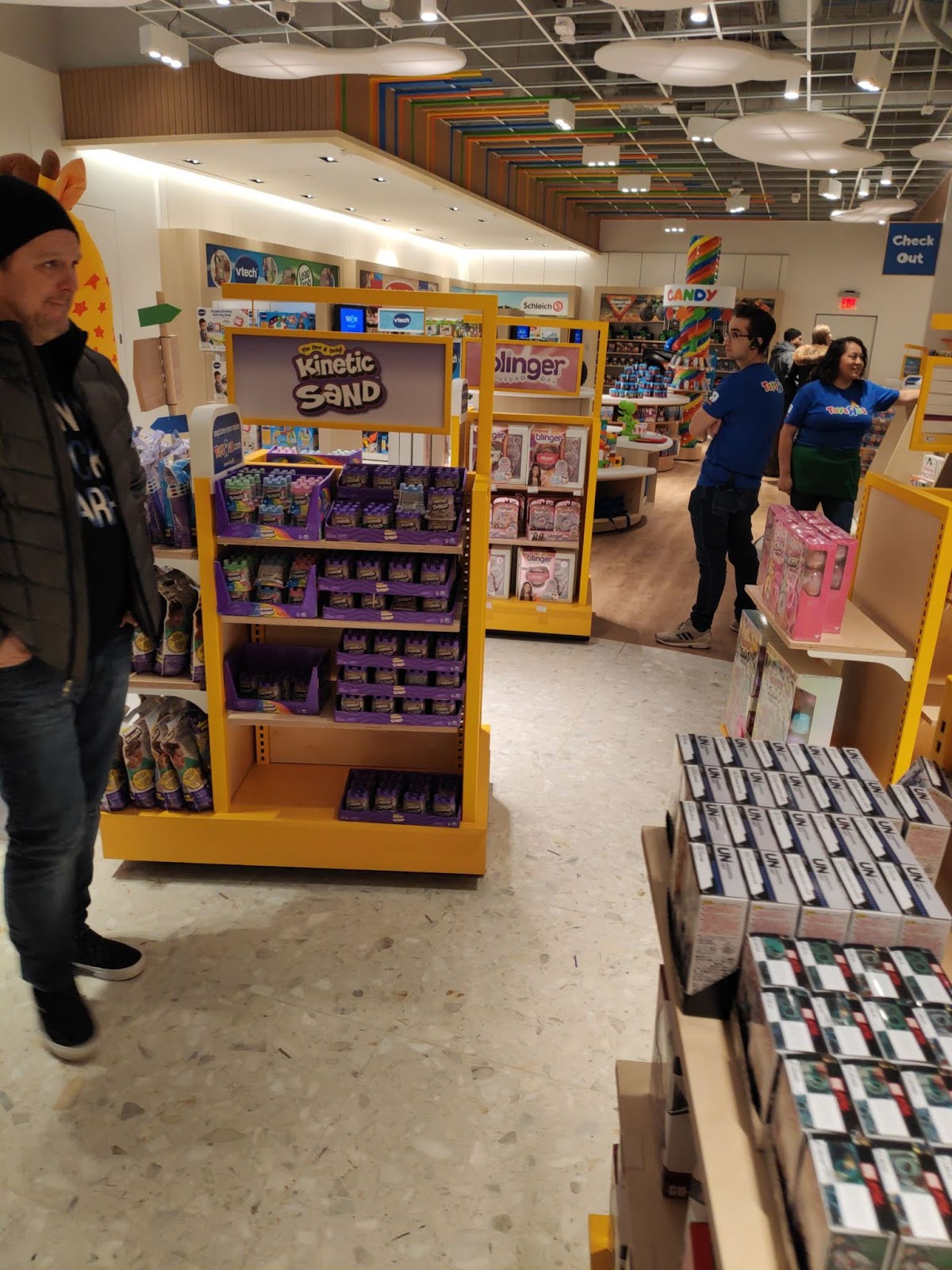 Toys R Us at Westfield Garden State Plaza