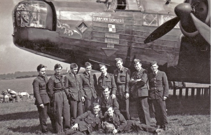 squadron of the British Air Force in 18p Polish WWII photo Pilots of the 304th 