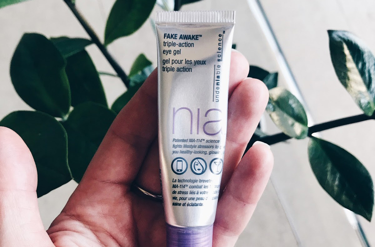 nia fake awake triple action eye gel avis test