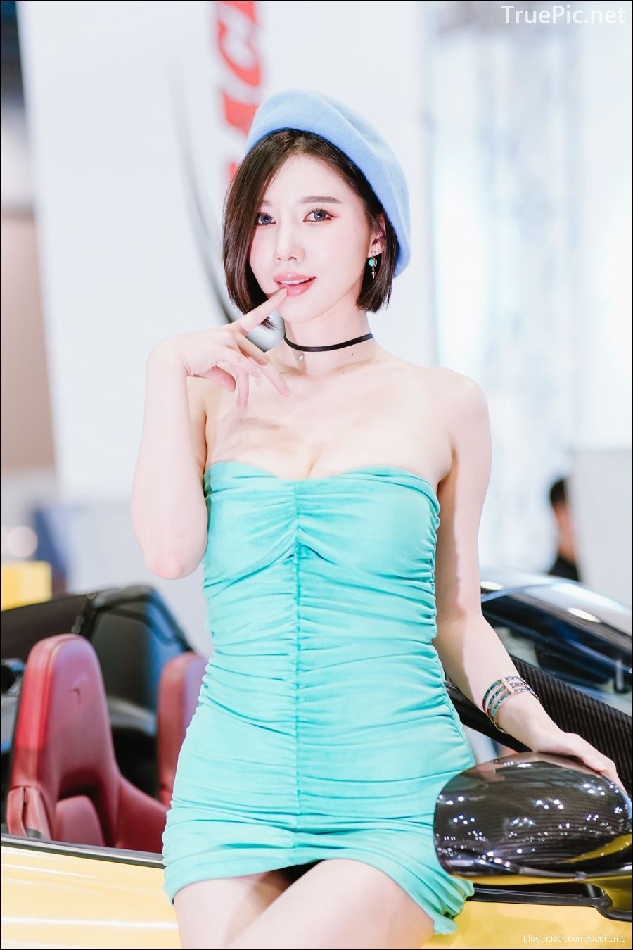 Korean Racing Model - Song Jooa - Seoul Auto Salon 2019 - Picture 135