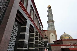 masjid kubah emas depok
