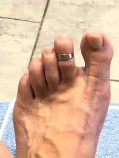 It's Ok For Men to Have Painted Nails in Public