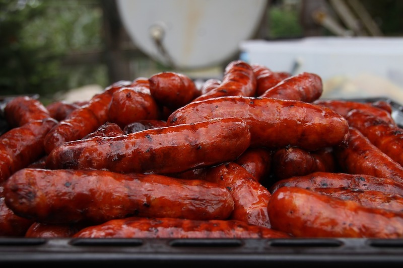 Receta Asado de chorizo a la parrilla con papas españolas | Mis