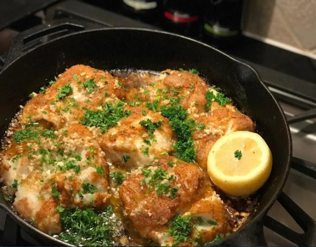 Mediterranean Baked Cod with Lemon and Garlic #fish #dinner