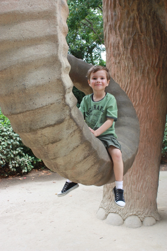 Max's World stone mammoth, miquel dalmau