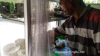 www.travelingku.net Soto Pak P.I yang melegenda