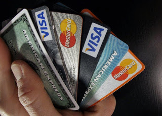 4 Credit Card Tips to Help You Cut Your Spending