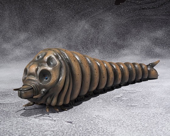Import Monsters: S.H. MonsterArts Mothra (Larva) & Battra (Larva) Set Pictures