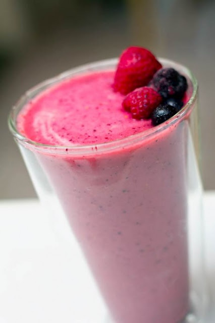 Plan no 2 Breakfast - Smoothie of berries Plan no 2 Breakfast - Smoothie of berries