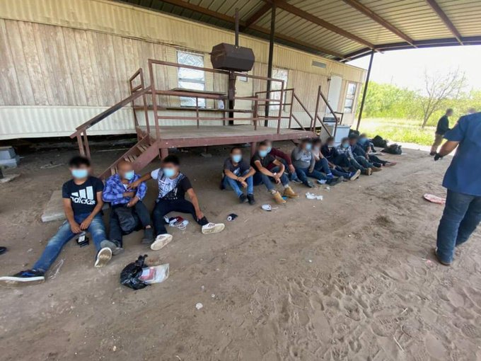 Detienen a 13 ilegales mexicanos en Zapata Texas Frontera a Frontera